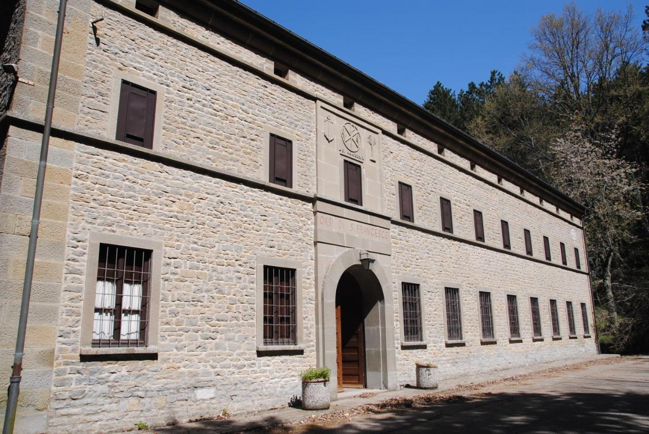 Oasi San Francesco - Casa Per Ferie Hotel Chiusi della Verna Kültér fotó