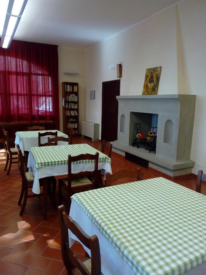 Oasi San Francesco - Casa Per Ferie Hotel Chiusi della Verna Kültér fotó